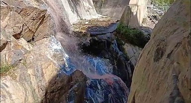 Keban'da balık işleme fabrikasının atıklarının arıtılmadan çaya döküldüğü iddiası