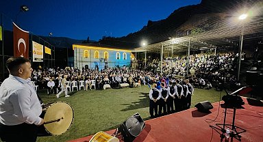 Kemaliye'de koro ve folklor konseri gerçekleştirildi