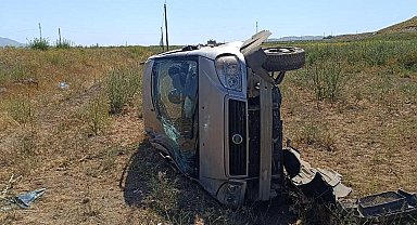 Kontrolden çıkan araç yan yattı: 2 yaralı