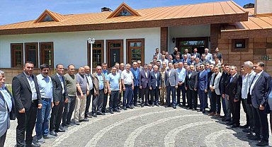 Malazgirt'te bayramlaşma töreni