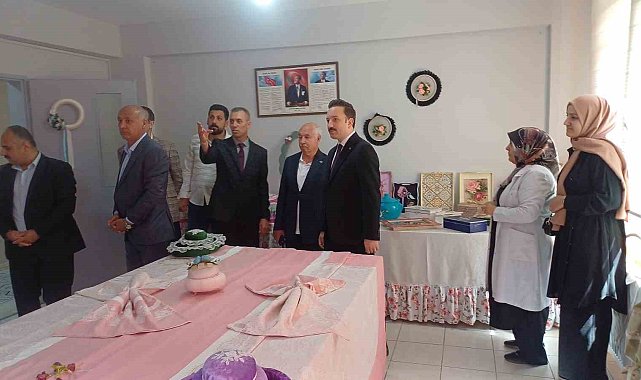 Malazgirt'te yılsonu sergisi