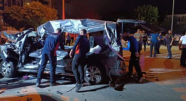 Muş'ta trafik kazası: 2 ölü, 3 yaralı