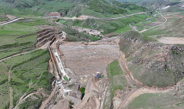 Narman şehitler barajı gün sayıyor