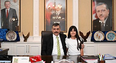 Onun hayali Erzurum'a vali olmak