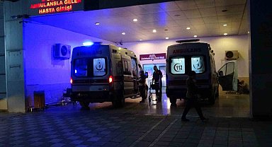 Otomobil ile traktör çarpıştı: 6 yaralı