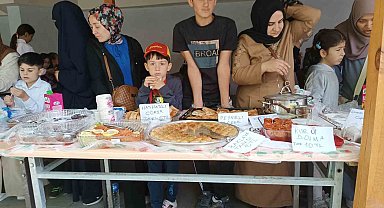 Özalp'te yöresel yemekler görücüye çıktı