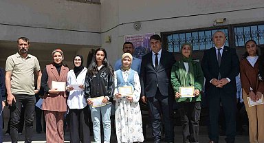 Patnos'ta 31 Bin Öğrenci Karne Sevinci yaşadı.