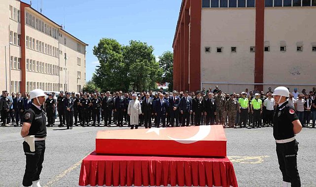 Polis memuru İsmail Erdem Aksoy için Ağrı'da cenaze töreni düzenlendi