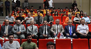 Prof. Dr. Fuat Sezgin ve Müslümanların Bilime Katkıları' konulu konferans düzenlendi