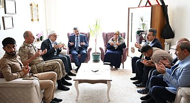 Şehit ailesine bayram ziyareti