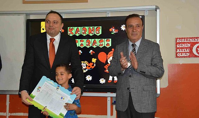 Tatvan'da 25 bin 346 öğrenci karne aldı