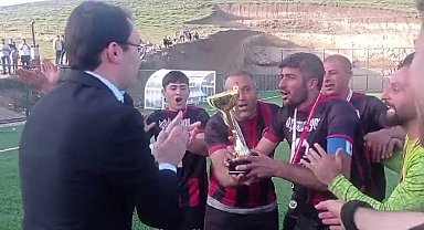 Tekman'da futbol turnuvası sona erdi