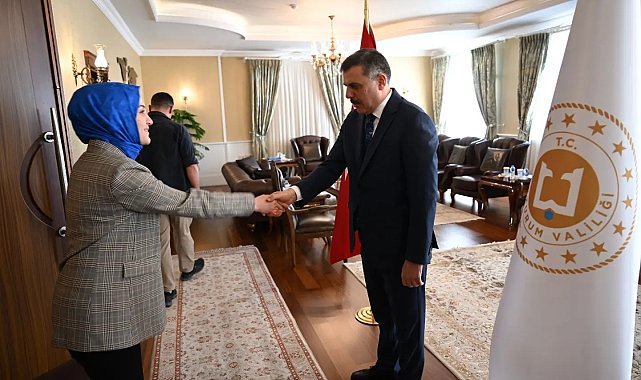 Valilik ve Büyükşehir'de erken bayramlaşma