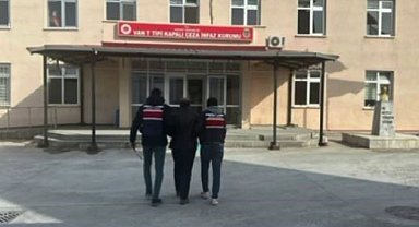 Van'da değişik suçlardan 14 kişi tutuklandı