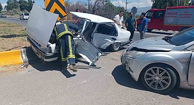 Van'da trafik kazası: 14 yaralı