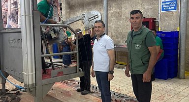 Veteriner hekimler gıda güvenliği için bayramda da görev başında