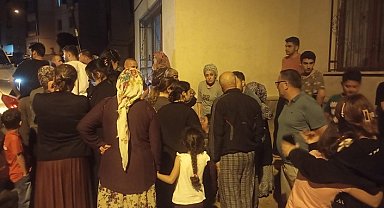 Yüksekova'da binanın 3'üncü katından düşen genç yaralandı