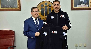 '1. Türk Dünyası Teşkilatları Buluşması'na Erzincan'ı temsilen ACAR Gençlik Kulübü katıldı