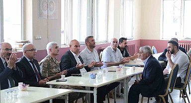 Ağrı protokolünden Seyitoğlu ailesine taziye ziyareti