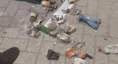 Aydınlatma direklerinin içinden çöp çıktı