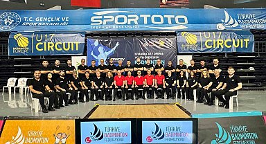 Badminton ulusal hakemi Konak'a milli görev