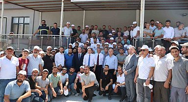 CHP heyetinden grevde olan işçilere destek