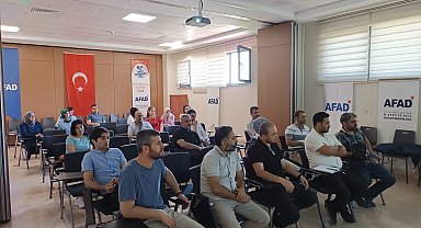 Elazığ'da AFAD gönüllülerine ilk yardım eğitimi