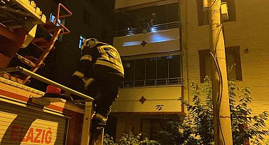 Elazığ'da alkollü şahıs evi yaktı