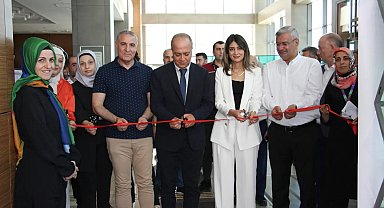 Elazığ'da hasta ve yakınlarının katkısı ile el işi ve resim sergisi açıldı