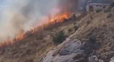 Elazığ'da otluk alanda çıkan yangın korkuttu