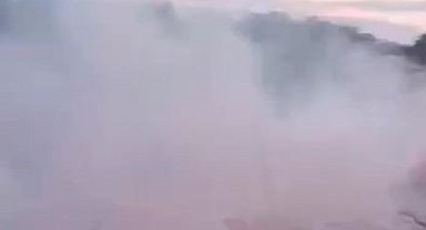 Elazığ'da otluk alanda korkutan yangın