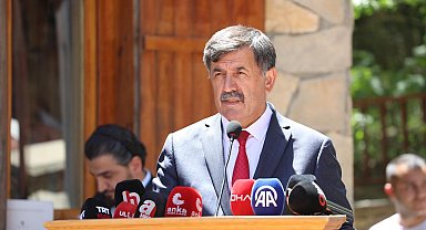 Erzincan Belediye Başkanı Aksun: "Erzincan'ımızın ve Türkiye'mizin üzerinde hain planları olanlar asla emellerine ulaşamayacaktır"