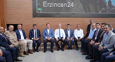 Erzincan'da bin kişiye aşure ikramı