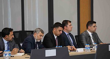 Erzincan'da kurum müdürleriyle toplantı yapıldı