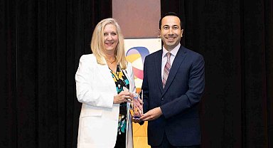 Erzincanlı akademisyen "En İyi Genç Endokrinolog" ödülüne layık görüldü