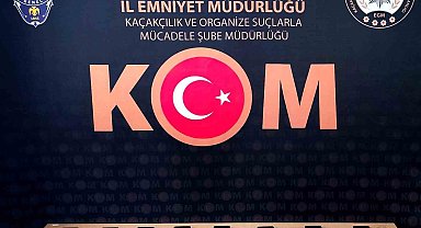 Erzurum polisinden kaçak cep telefonu operasyonu