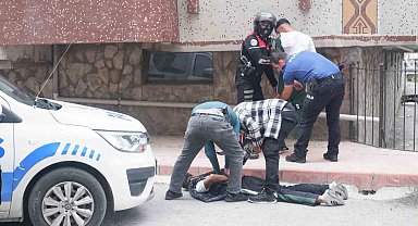 Erzurum'da gençlerin kavgası kanlı bitti