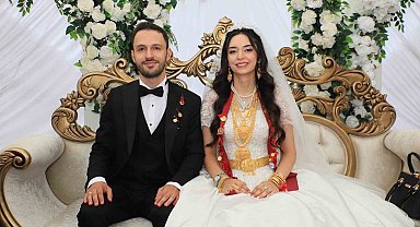 Eski vekilden oğluna festival tadında düğün