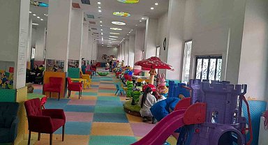 Hakkari'de 'Çocuk Oyun ve Yaşam Merkezi' yeniden hizmete açıldı