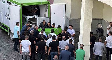 Hakkari'de kontrolden çıkan araç takla attı: 2 ölü, 3 yaralı