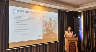 Kars'ta komşu il ve ülkelerle turizm ittifakı toplantısı gerçekleştirildi