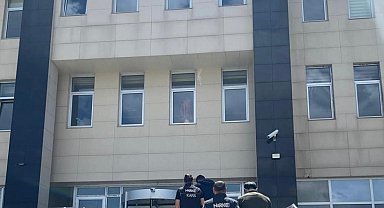 Kars'ta uyuşturucu taciri 2 kişi tutuklandı