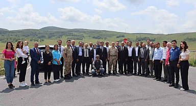 Kaymakam İpek, Çıldır'a veda etti