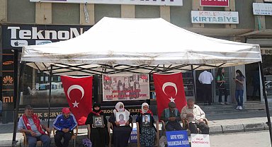 Muşlu annelerin evlat nöbeti devam ediyor