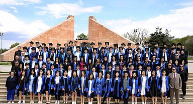 Özel vakıf okullarından önemli başarı