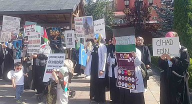 Sağlık çalışanları 36'ncı haftada da sessiz yürüyüşlerini sürdürdü