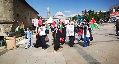 Sağlıkçıların İsrail'in Gazze'ye saldırılarını protesto yürüyüşleri devam ediyor