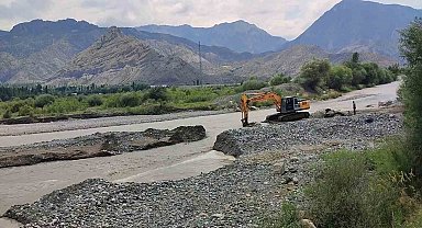 Tortum Gölü'nde kayıp bebeği arama çalışmaları yoğunlaştı