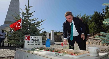 Vali Aydoğdu: "Dünyanın neresinde vicdan sahibi, mazlum, masum bir insan varsa bir yanı, bir parçası Başbağlar'dadır"