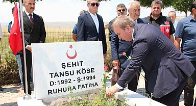 Vali Aydoğdu, şehit mezarlarını ziyaret etti